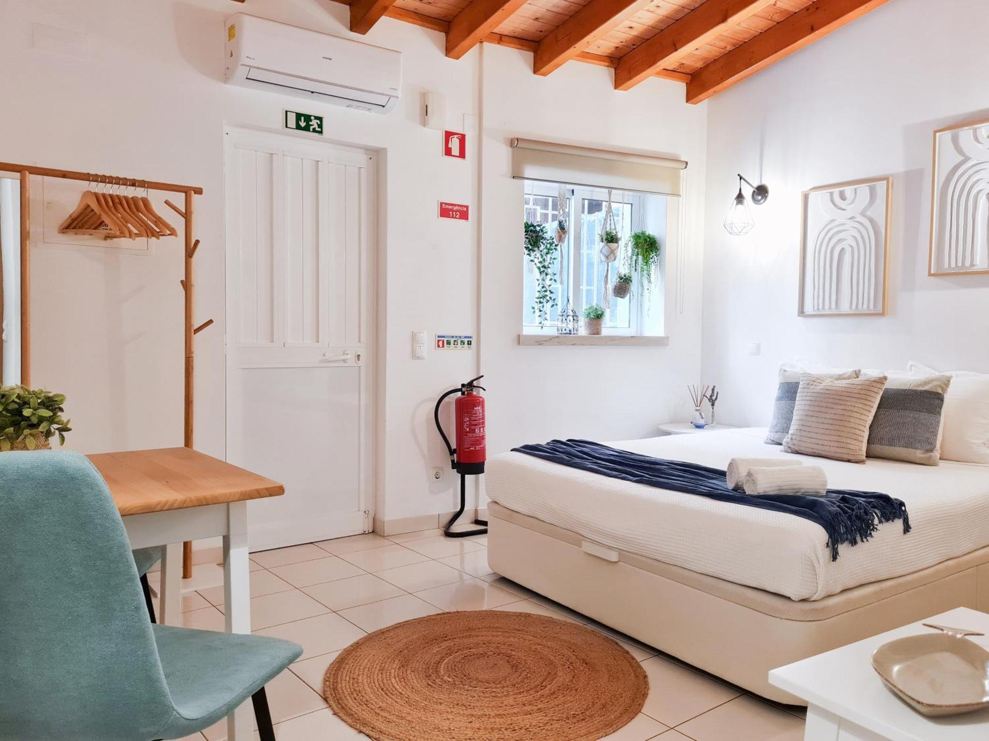 Villa Minha Casa Sua Casa - Cozy Little House, Ac & Wifi Ferragudo  Exterior foto